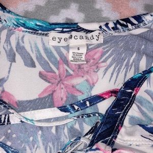 Eye candy small cold shoulder tee